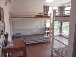 Economy Shared Dormitory, Mixed Dorm | Egyptian cotton sheets, premium bedding, desk, blackout drapes - Hostel Foryou (Yeosu)