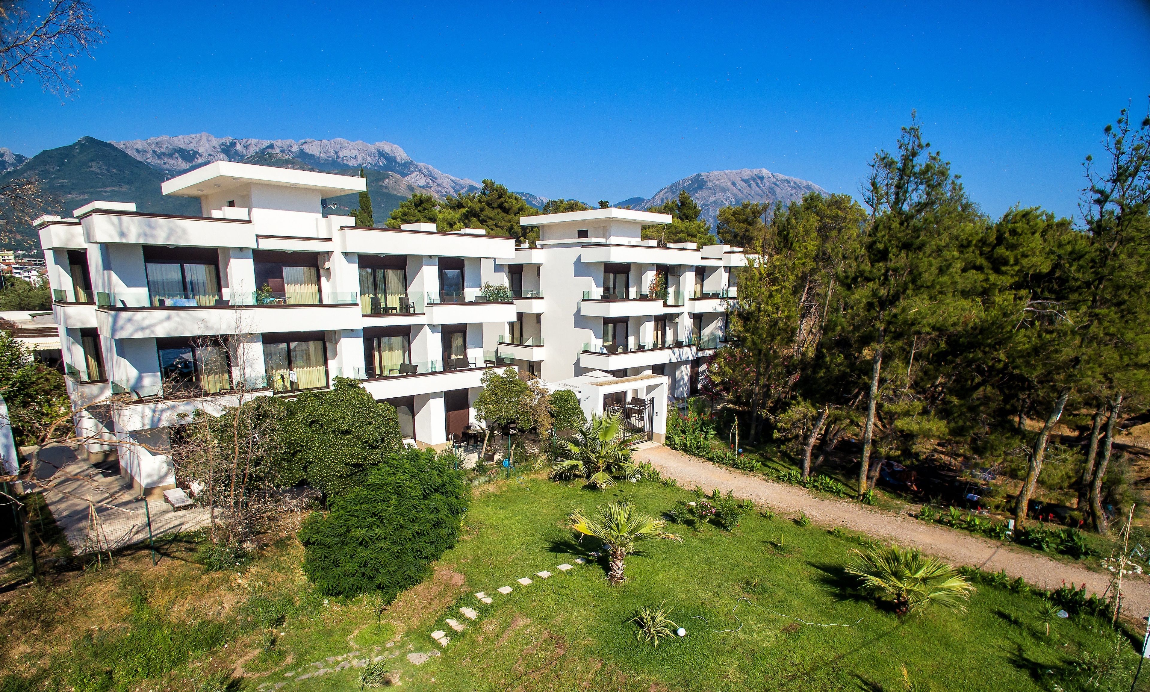 숙박 시설 정면