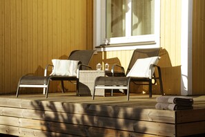 ลานระเบียง/นอกชาน