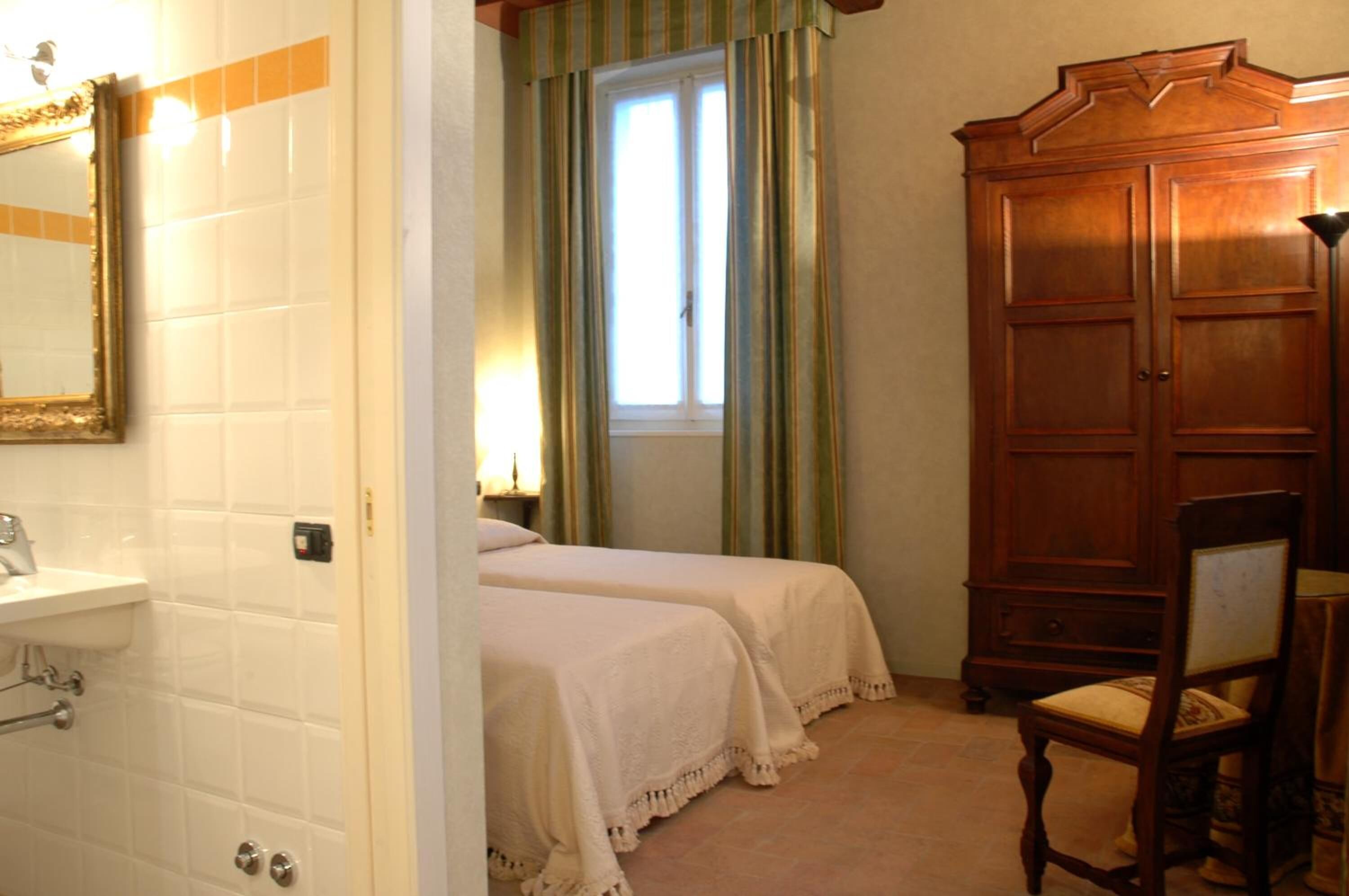 cots/infant beds, free wifi, bed sheets