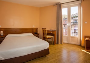 Quarto casal | 1 quarto, individualmente decorados, individualmente mobiliados