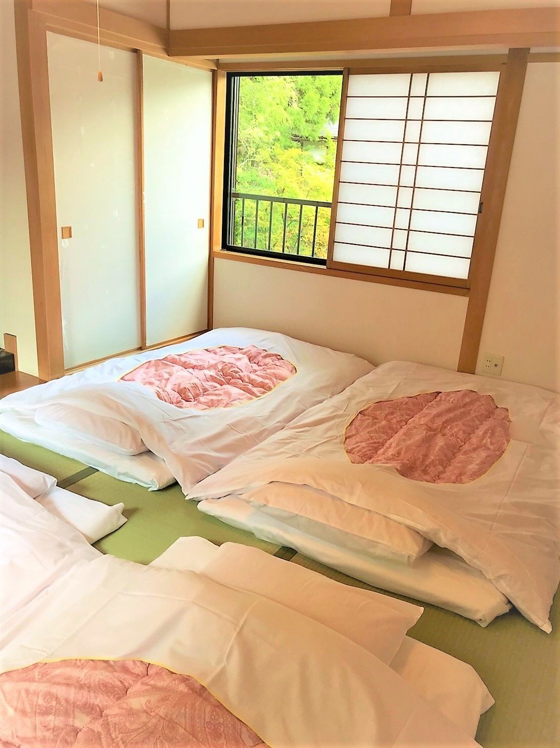 Japanese-Western Style Room | Desk, free WiFi, bed sheets