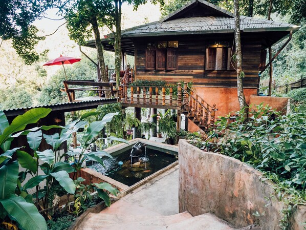 Land view from property - Taloh Homestay Chiangmai (Mae On)