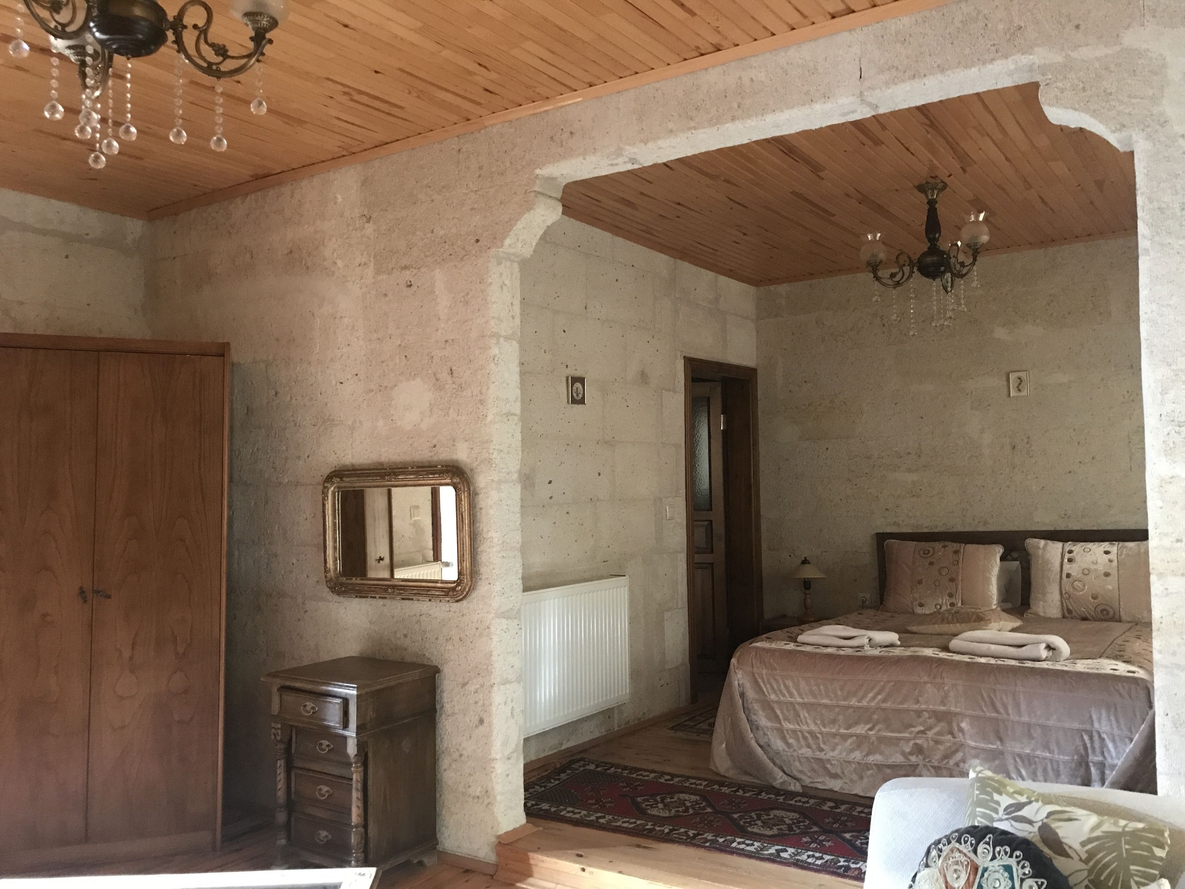 deluxe suite | in-room safe, iron/ironing board, free cots/infant beds