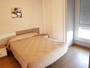 2 Schlafzimmer, Bettwäsche