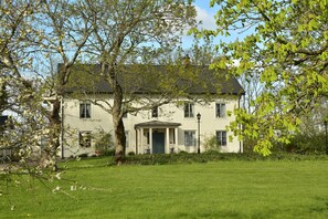 Fachada del alojamiento