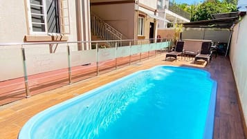Piscina all'aperto