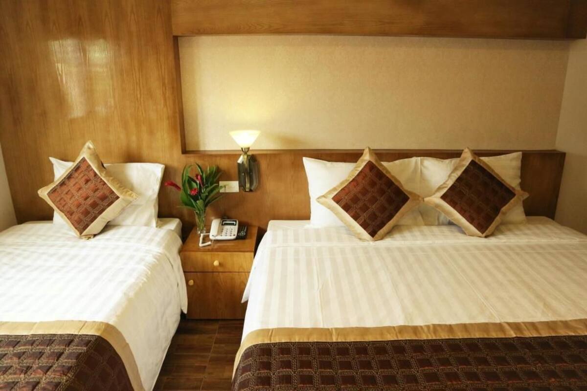 Minibar, coffres-forts dans les chambres, bureau, chambres insonorisées