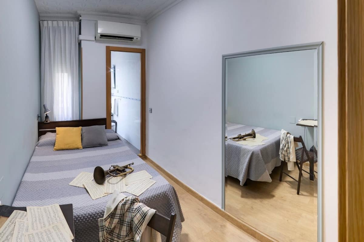 Habitación individual | Escritorio, wifi gratis y ropa de cama