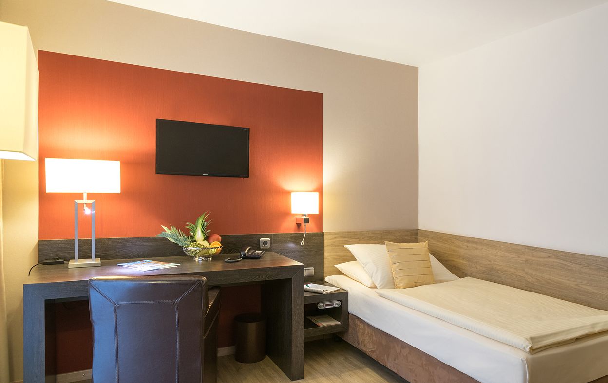 Standard Single Room