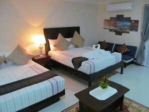 Deluxe Suite, 1 Bedroom, Kitchenette, Pool View | 1 bedroom, premium bedding, individually decorated - Venezia Suites Resort (Panglao)