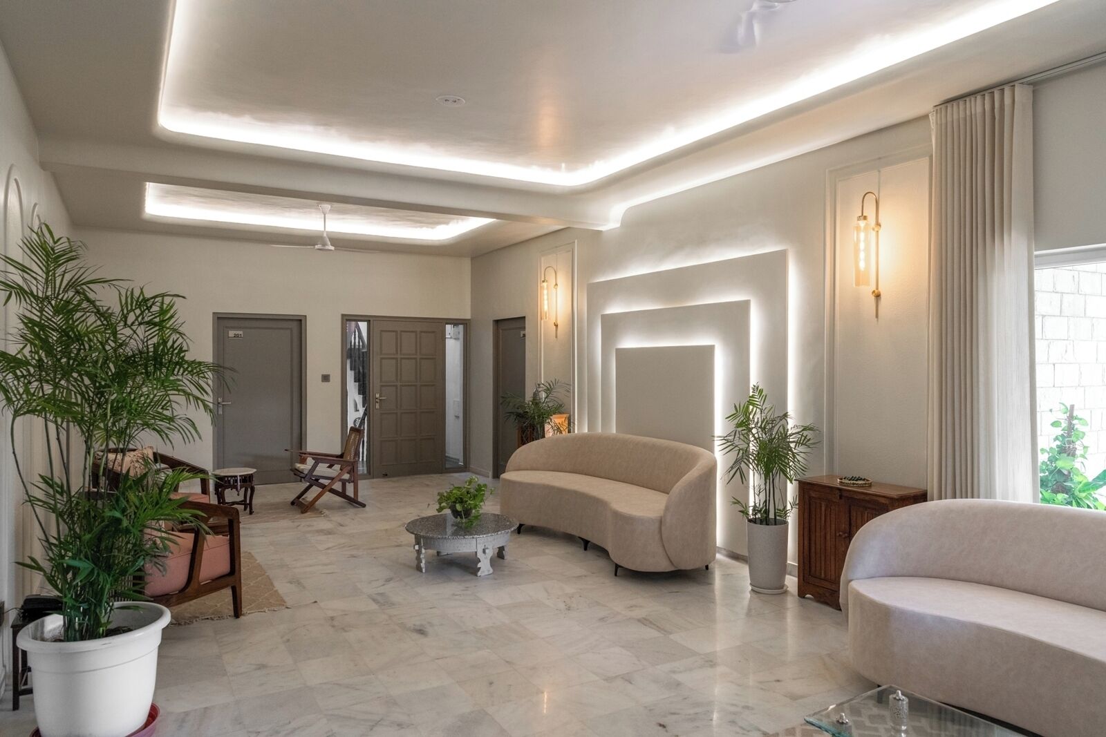 42-inch TV with cable channels