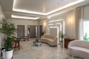 TV 42 polegadas com canais a cabo