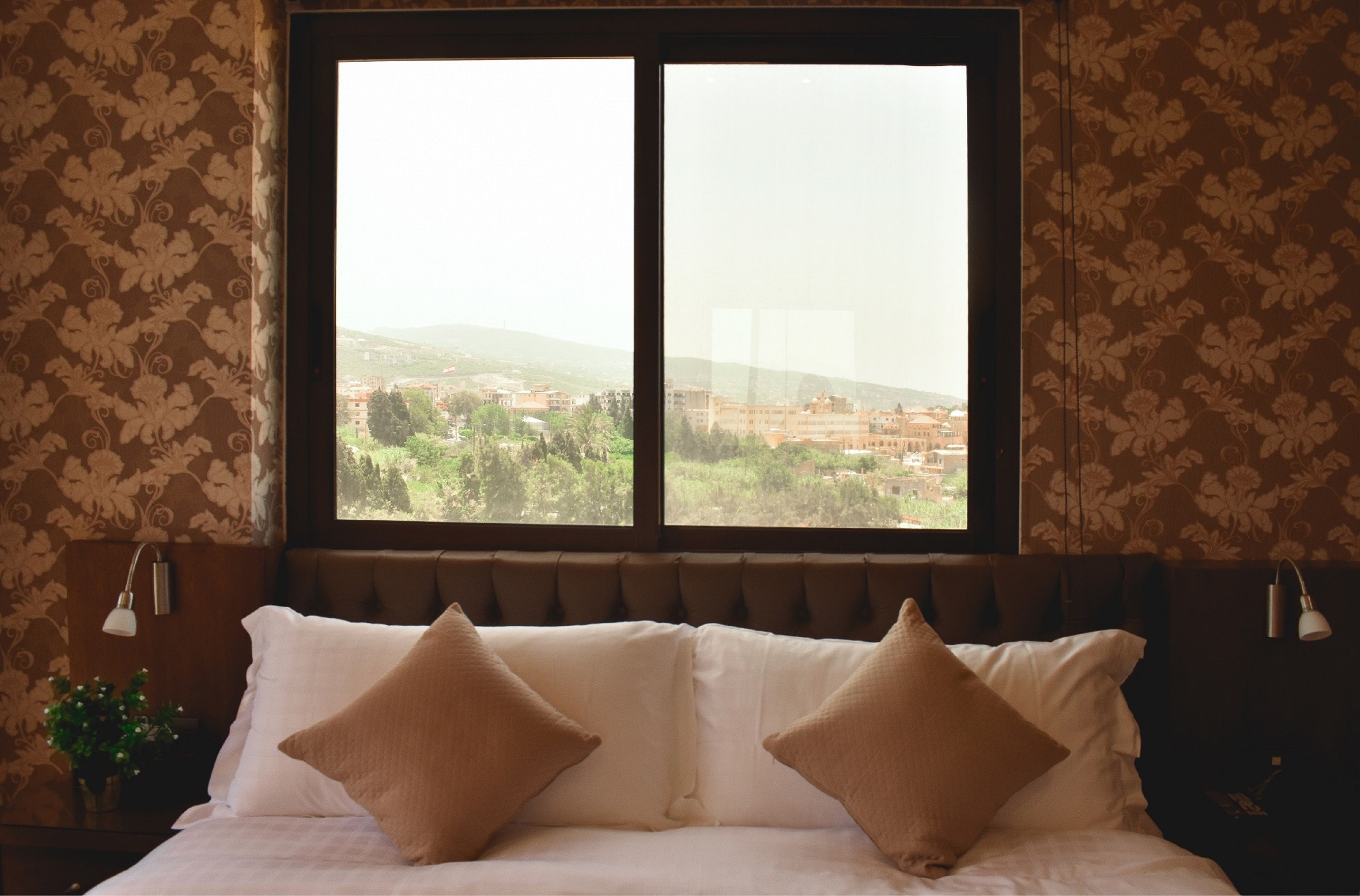 standard room, 1 king bed | mountain view