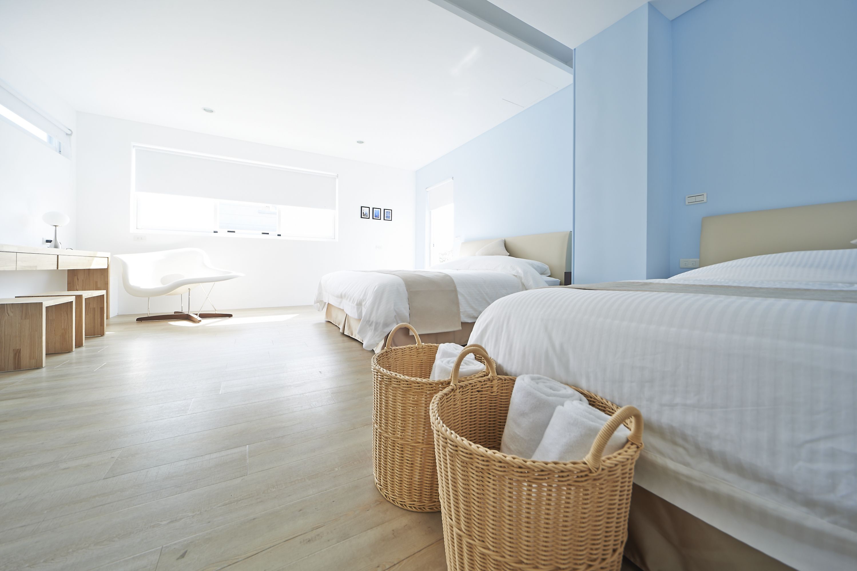 华丽四人房, 露台 | 高档床上用品、办公桌、折叠床/加床（额外收费）、免费 WiFi