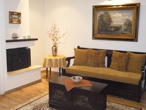 Departamento, vista al lago | 1 habitación, wifi gratis, ropa de cama y acceso para silla de ruedas