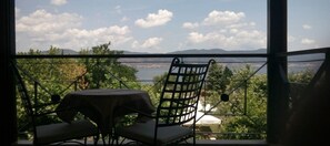 Departamento, vista al lago | Balcón