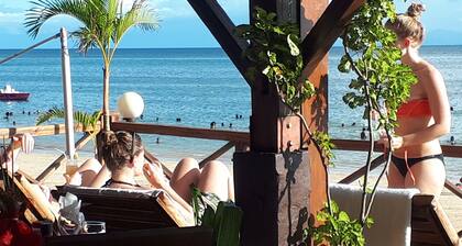 Aviavy Plage HĂŽtel