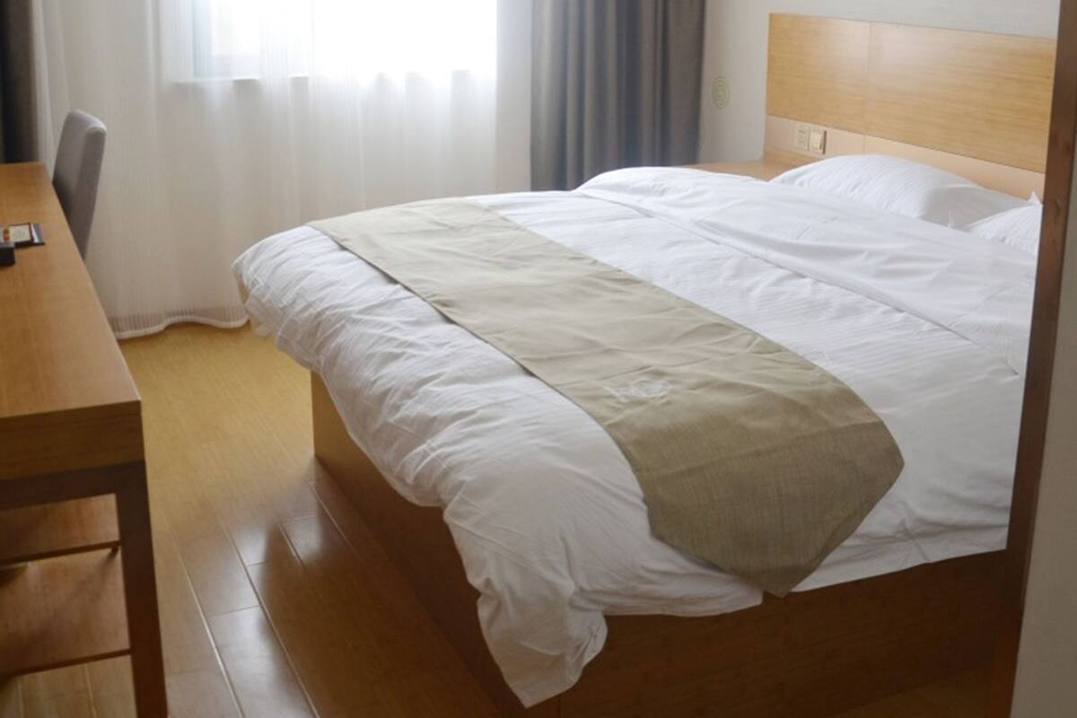 Double Room, 1.5m bed with window | Blackout curtains, iron/ironing board (on request), free WiFi