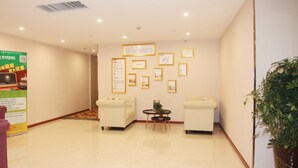 Unclassified image, 4 of 52, button - Greentree Alliance Yichang East Yichang Station Ho (Yichang)