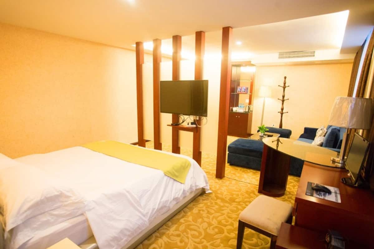 Suite Affaires | Coffres-forts dans les chambres, rideaux occultants