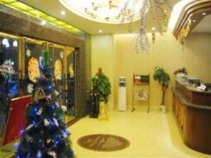 Reception - GreenTree Inn  Zhenjiang Dashikou Express Hotel (Zhenjiang)
