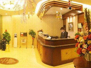 Reception - GreenTree Inn  Zhenjiang Dashikou Express Hotel (Zhenjiang)