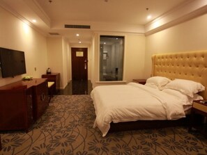 Blackout drapes, iron/ironing board, free WiFi - GreenTree Eastern Rizhao RongAn Shuimuqinghua Hotel (Rizhao)