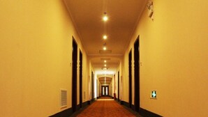 Lorong