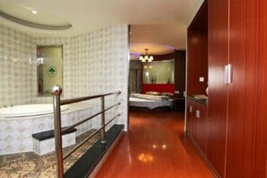 Blackout drapes, iron/ironing board, free WiFi - GreenTree Inn (HongZe Lake Store ) (Huai'an)