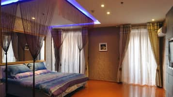 Blackout drapes, iron/ironing board, free WiFi