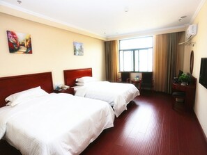 Blackout curtains, iron/ironing board, free WiFi - Greentree Inn Mozitan Road Yiwu Small Commodities Wholesale City (Lu'an)