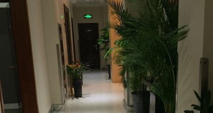GreenTree Inn LiuAn HuoQiu County JianXing Road Express Hotel