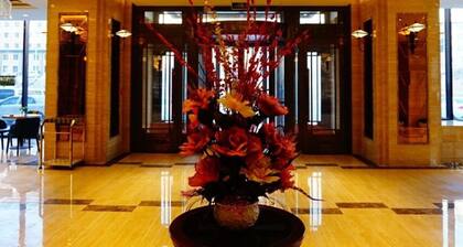 GreenTree Inn LiaoYuan Longshan District Train station Longjihuadian Hotel_