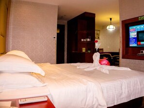 Blackout curtains, iron/ironing board, free WiFi - GreenTree Inn GanZhou Zhanggong District SanKang Temple RT-MART Express Hotel (Ganzhou)