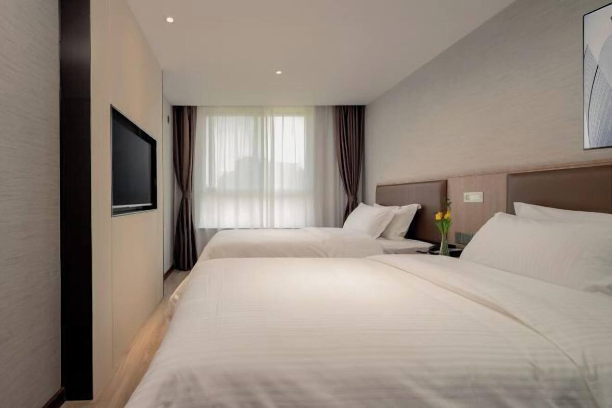 Blackout curtains, iron/ironing board, free WiFi
