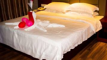 Blackout curtains, iron/ironing board, free WiFi