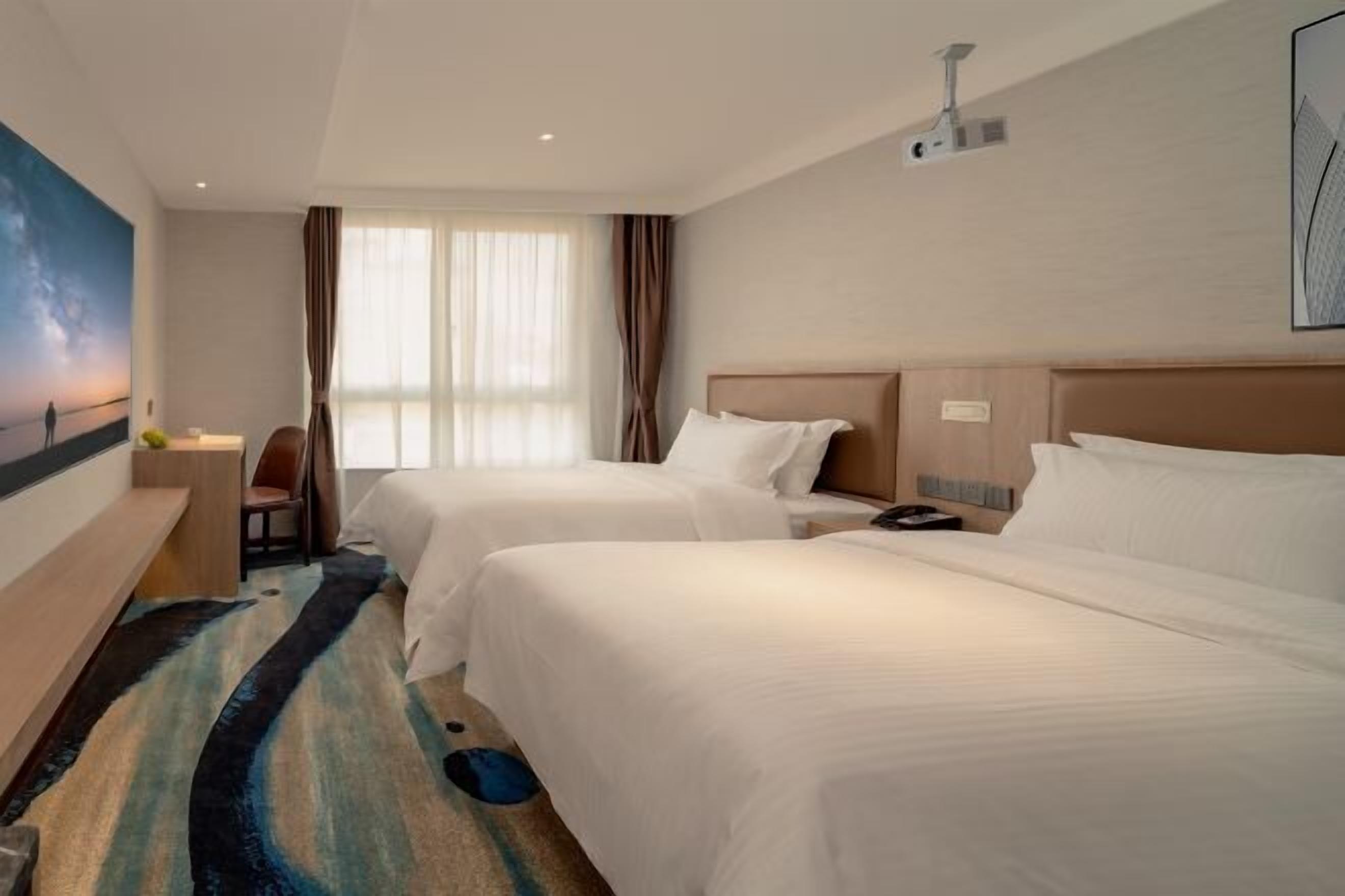 Tende oscuranti, ferro/asse da stiro, Wi-Fi gratuito