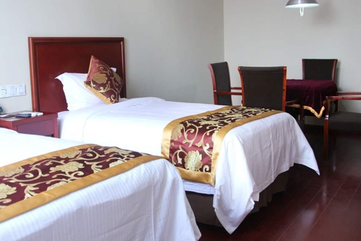 In-room safe, blackout drapes, iron/ironing board, free WiFi