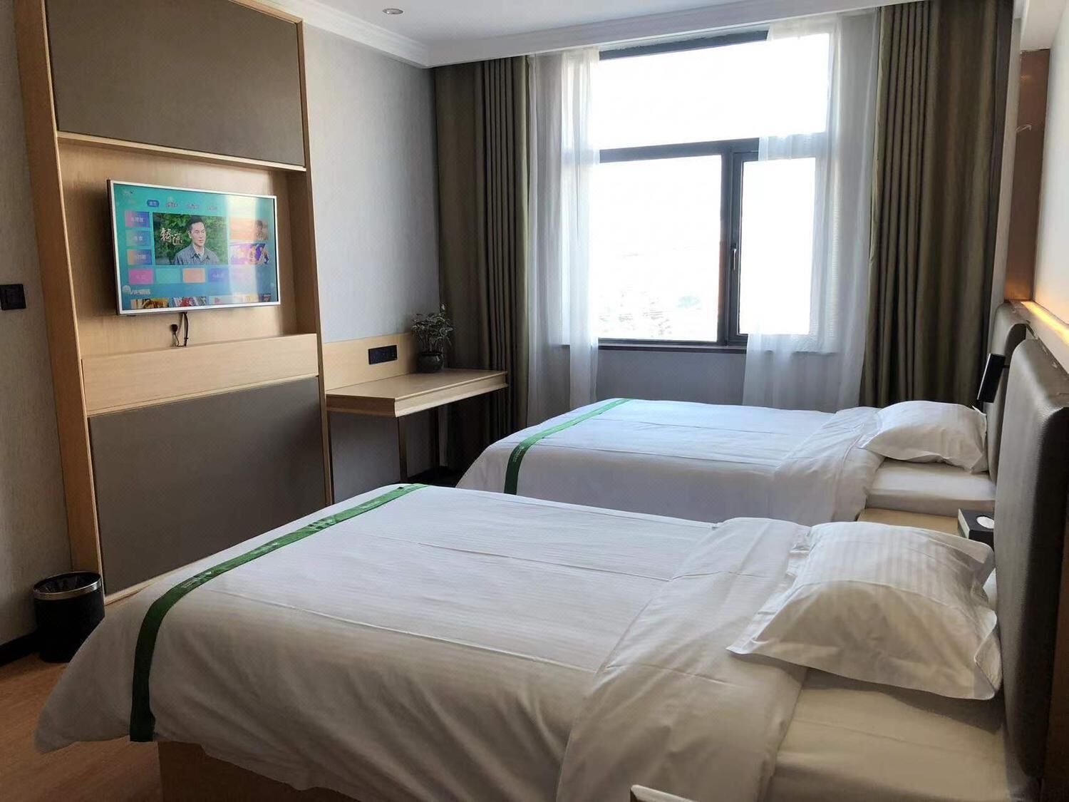 In-room safe, blackout drapes, iron/ironing board, free WiFi