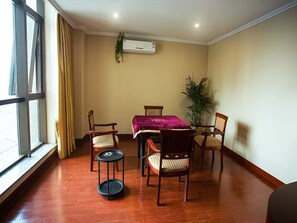 บริการอาหารในห้องพัก