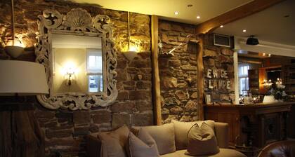 Zur Ewigen Lampe at Hemingway Trail