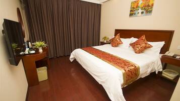 In-room safe, blackout drapes, iron/ironing board, free WiFi