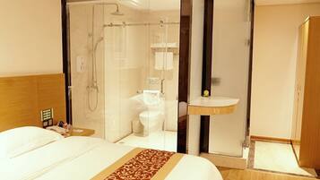 Blackout curtains, iron/ironing board, free WiFi