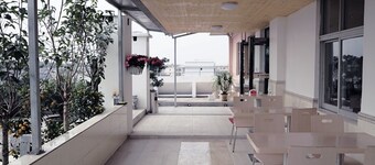 GreenTree Inn Beihai HePu County South Huanzhu Road Passenger Transportation Center Express Hotel