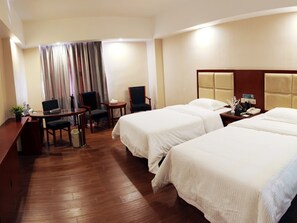 Superior Twin Room | Blackout drapes, iron/ironing board, free WiFi - GreenTree Inn Jieyang Konggang District North Wangjiang Rd Hotel (Jieyang)