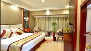 房內夾萬、遮光窗簾/窗簾、熨斗/熨衫板、免費 Wi-Fi