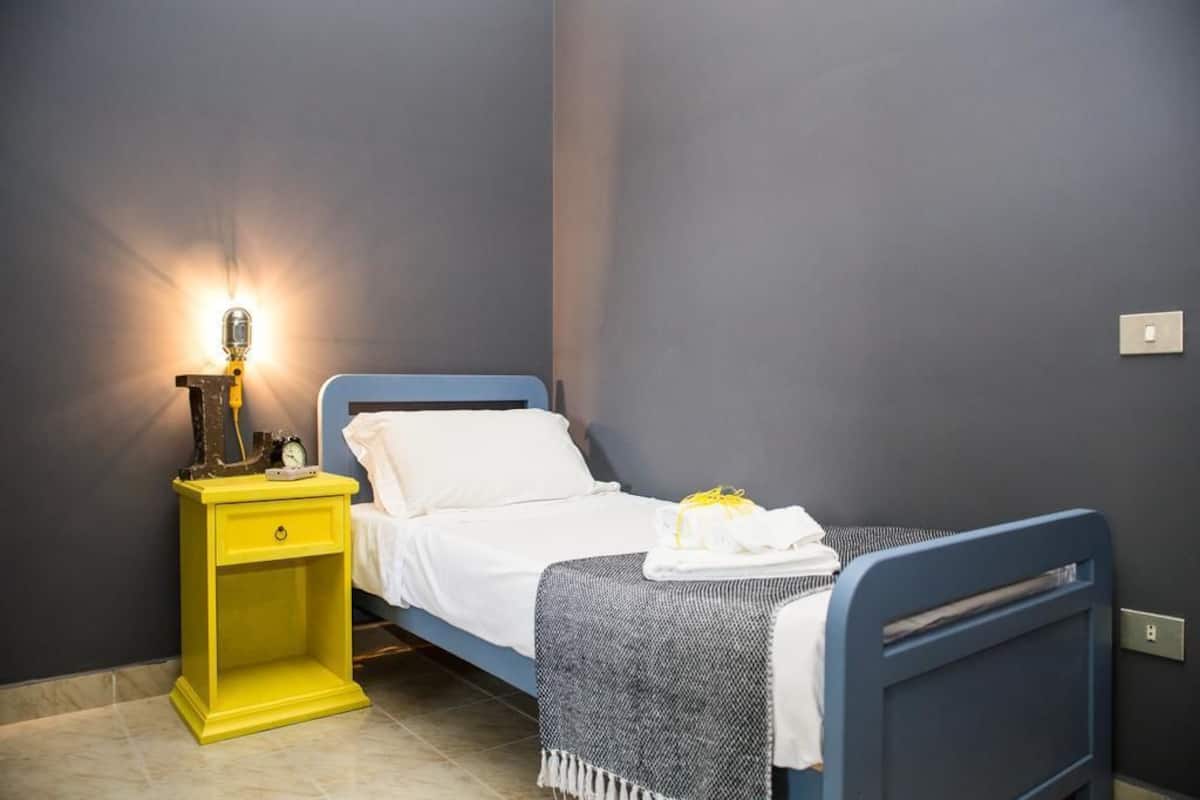 In-room safe, desk, iron/ironing board, free WiFi