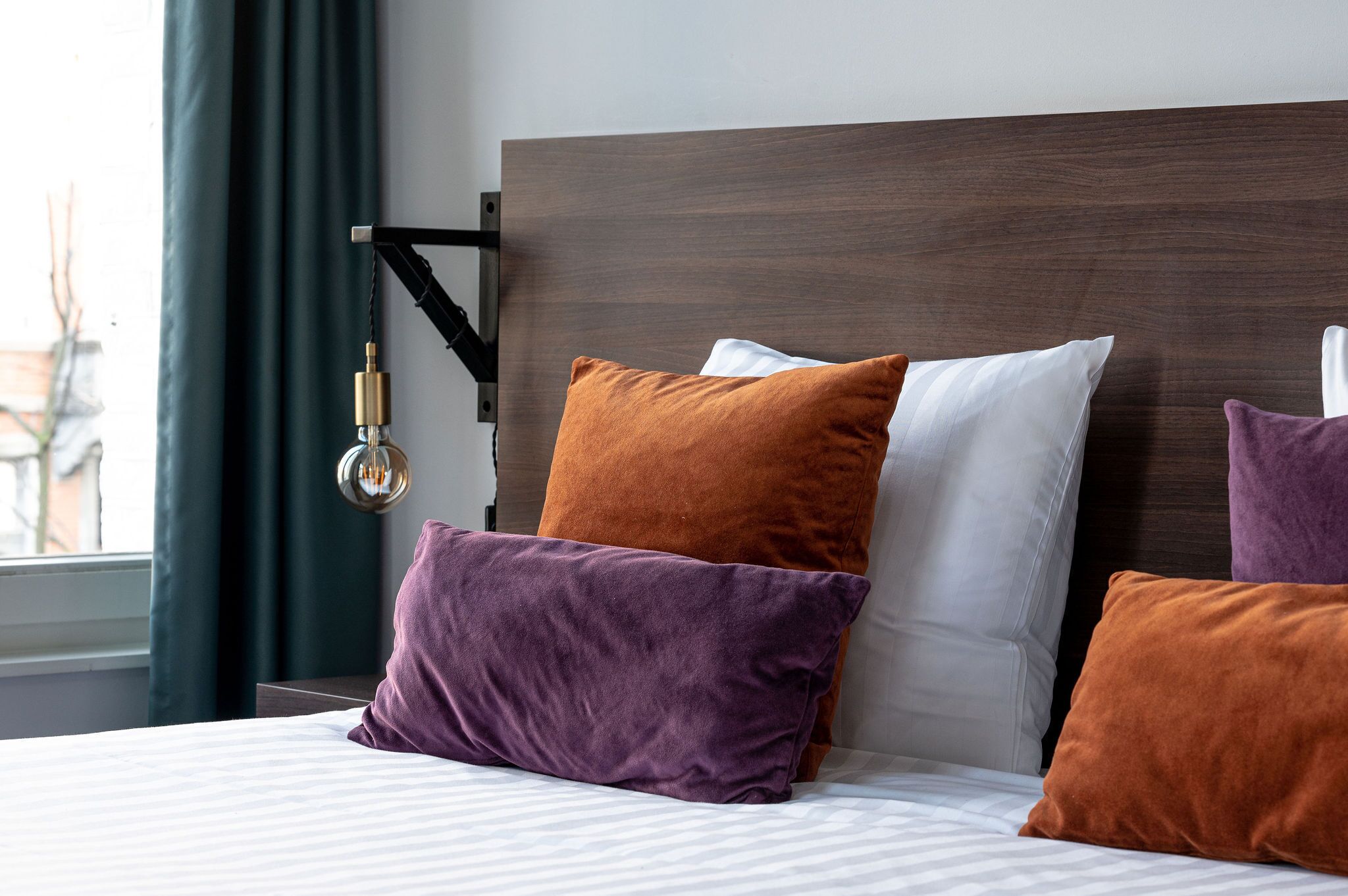 1 bedroom, in-room safe, blackout curtains, soundproofing