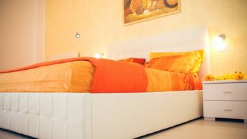 Classic Double Room | Premium bedding, desk, cribs/infant beds, free WiFi